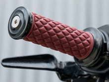 Load image into Gallery viewer, Biltwell AlumiCore Replacement Sleeve